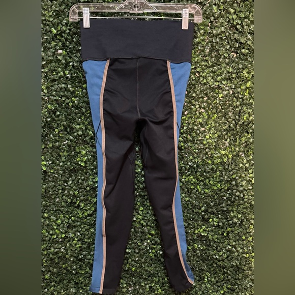 FP MOVEMENT by FREE PEOPLE Blow Your Mind Leggings - Picture 6 of 11